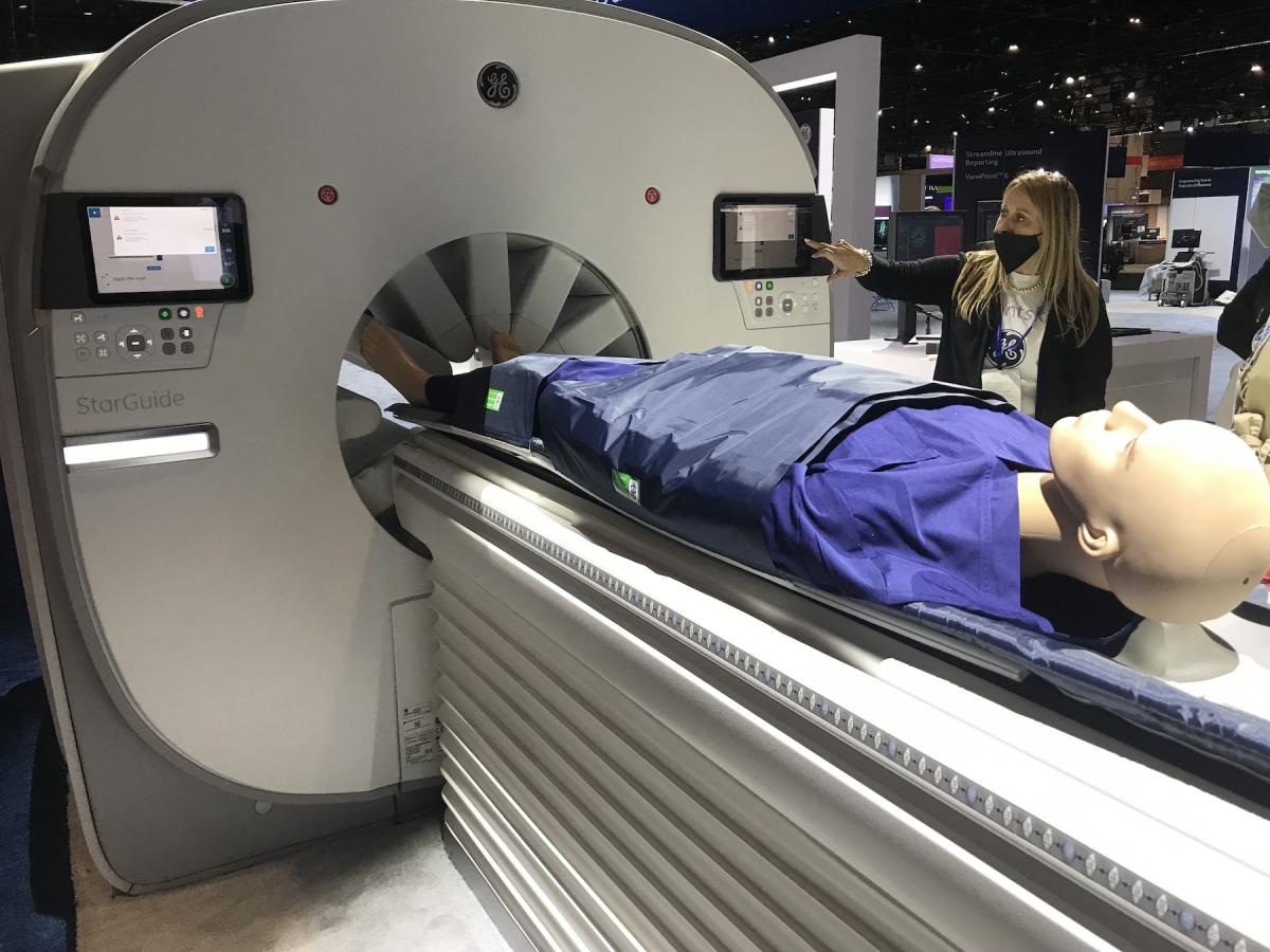 GE Healthcare's new StarGuide SPECT-CT system at RSNA 2021.
