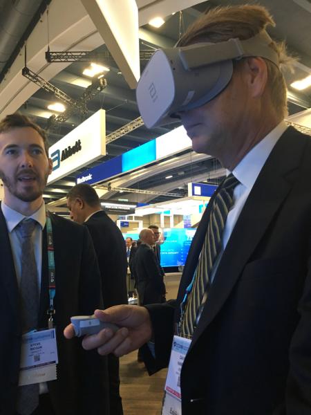 #TCT2019 #TCT #TCT19 Use of virtual reality to show how optical coherence imaging (OCT) can help in corornary interventions at the Abbott booth.
