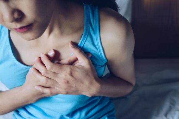 Healthcare providers should promote prevention of atrial fibriliation, an abnormal heart rhythm disturbance, and early interventions among both female and male patients, say Cedars-Sinai investigators. Photo by Getty Images. 