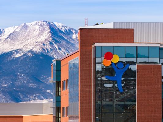 The Heart Institute at Children’s Hospital Colorado (Children’s Colorado) has performed its 500th pediatric heart transplant, a milestone that only a few centers across the country have reached. 