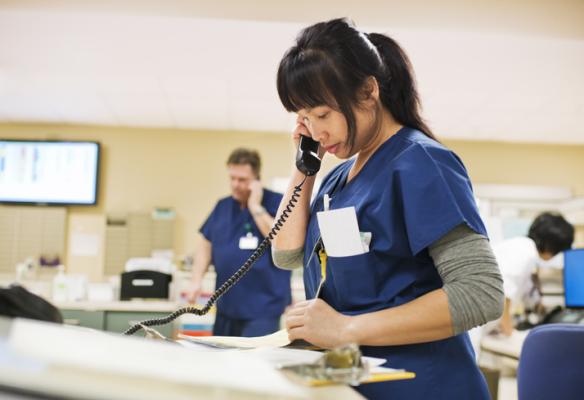 Phone calls from a nurse may improve survival for patients treated for heart failure, according to a new study by investigators from the Smidt Heart Institute at Cedars-Sinai. 