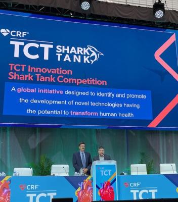 The TCT 2022 Innovation Shark Tank Competition award presentation was held Sept. 19, in Boston, MA. Shown here announcing the winner, Puzzle Medical Devices, are Robert Schwartz, MD, and Juan F. Granada, President and CEO of the Cardiovascular Research Foundation (CRF).