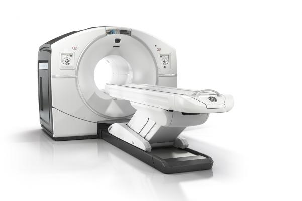 GE Healthcare, molecular imaging, PET/CT, Discovery IQ, Discovery NM/CT 670 Pro, RSNA 2015